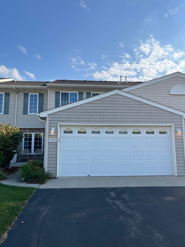 Foto principal - 1585 Serenity Ln