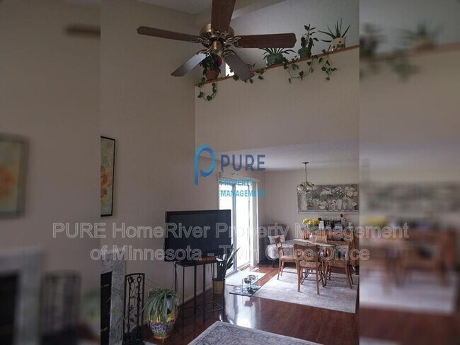 Foto del edificio - 7630 79th St S