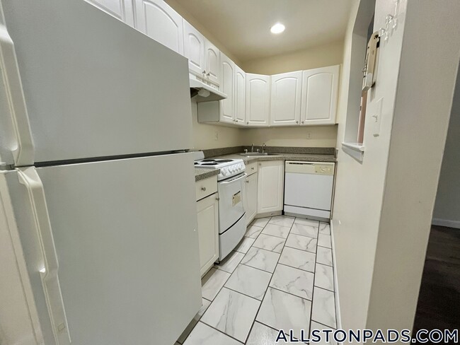 Building Photo - 26 Allston St