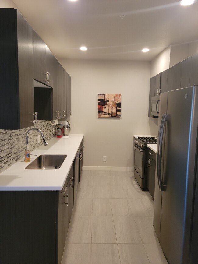 Kitchen - 1401 W 85th Ave