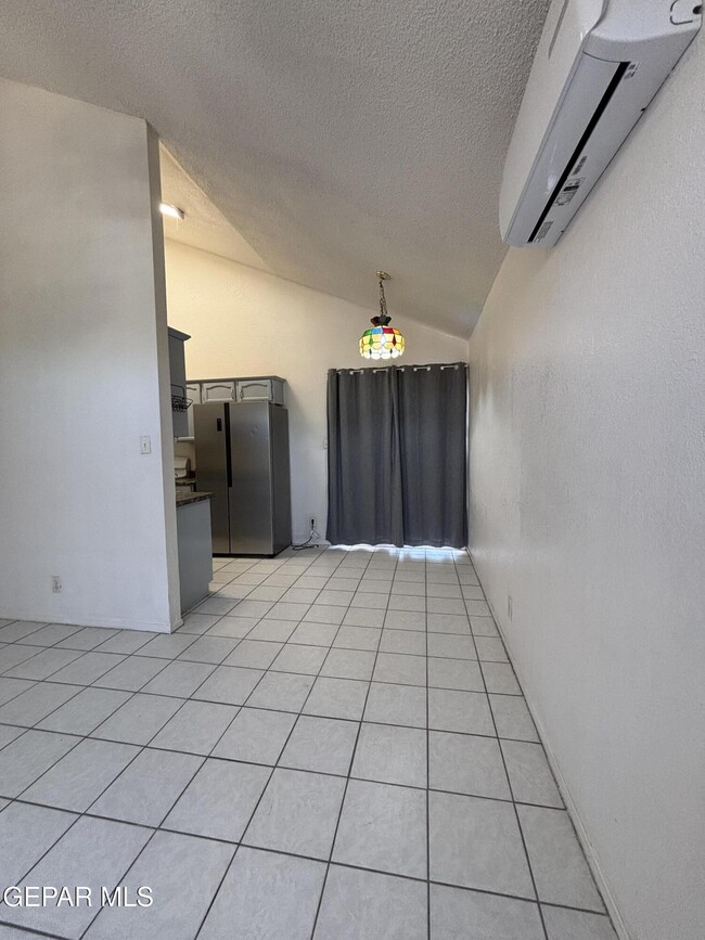 Foto del edificio - 9128 Lacebark Elm Dr