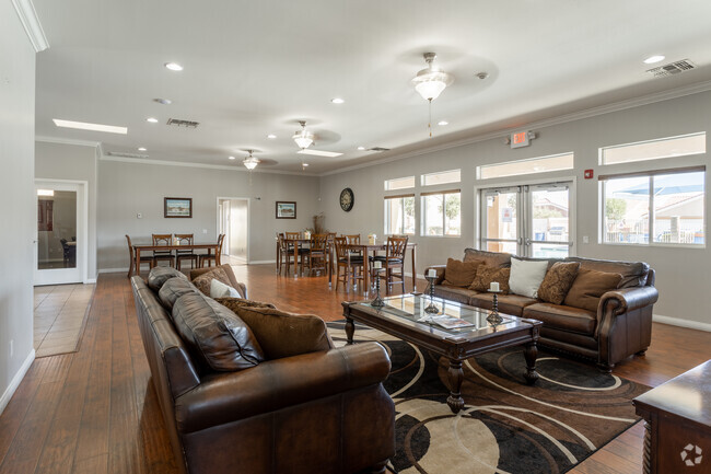 Interior Photo - Villas at Hesperia