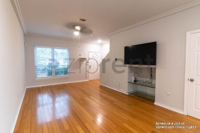 Foto del edificio - 12245 Abbey Glen Ln