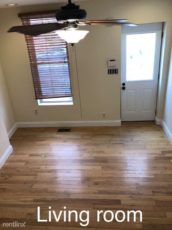 Building Photo - 2 br, 1 bath Townhome - 1135 Wicomico St