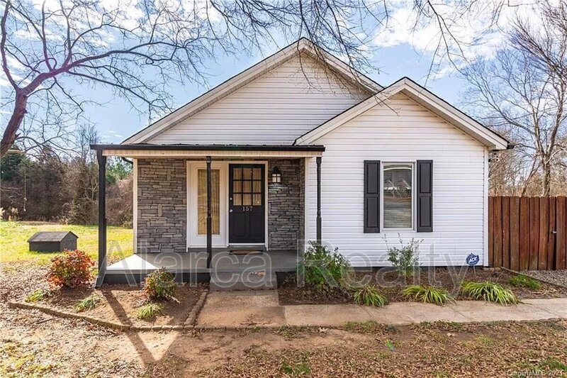 Foto principal - 157 Foursquare Rd