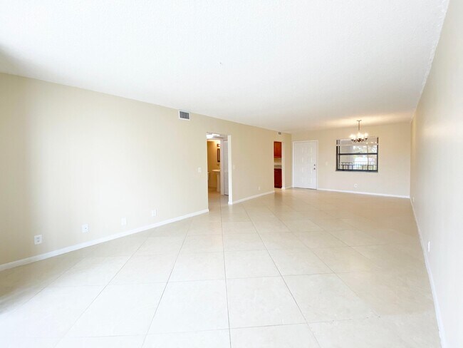 Foto del edificio - 890 N Federal Hwy