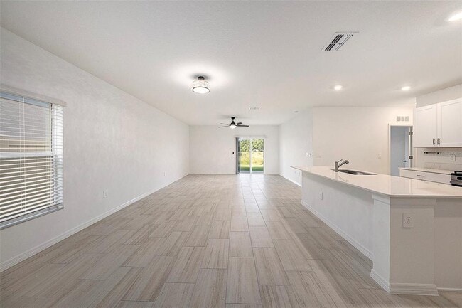 Foto del edificio - 35233 Gravelly Dr