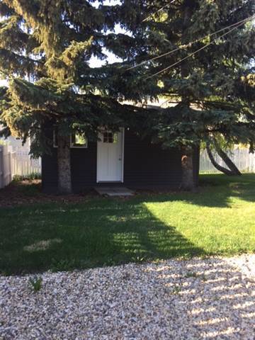 Photo du bâtiment - 9221-9111 111 Ave