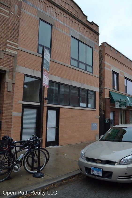 2747 W Armitage Ave, Chicago, IL 60647 Apartment for Rent in Chicago