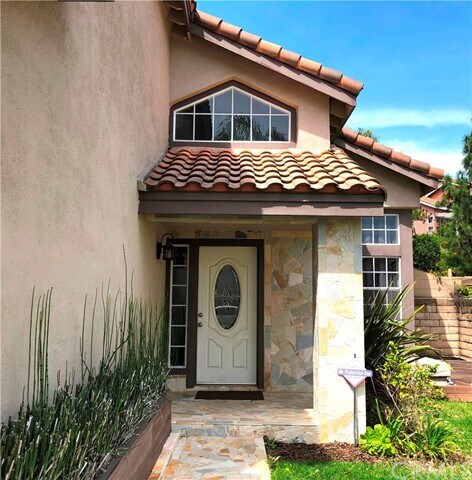 Building Photo - 1140 Via Viento Ln
