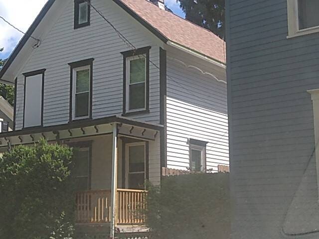Primary Photo - 24 Gault Ave