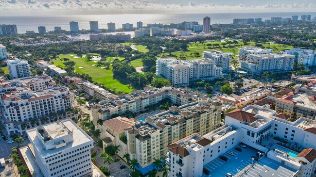 Foto del edificio - 99 SE Mizner Blvd