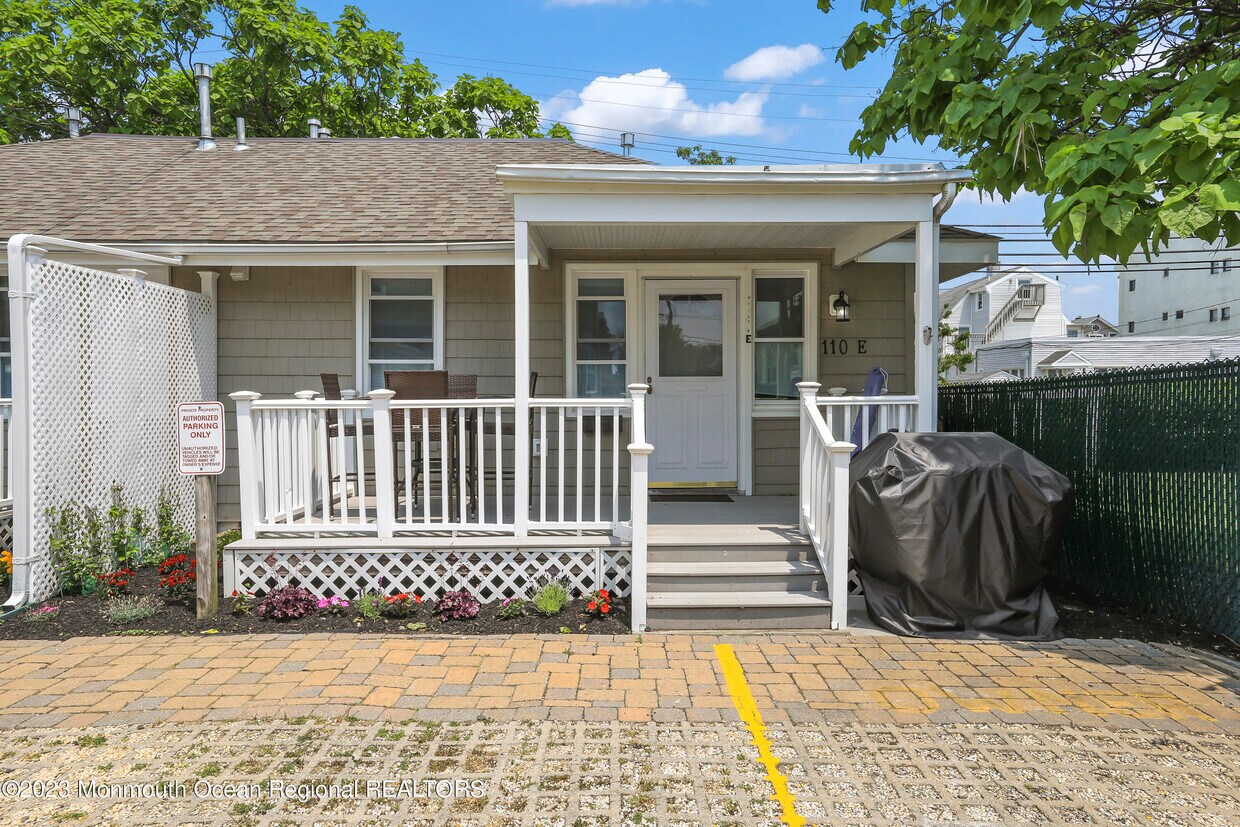 Foto principal - 110 11th Ave