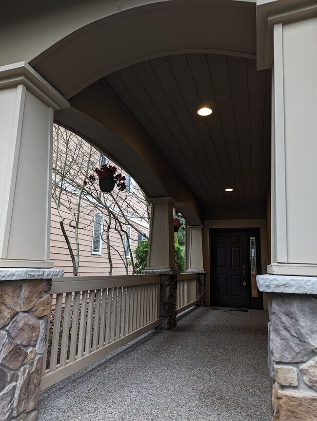 Foto del edificio - Spacious Mukilteo Home