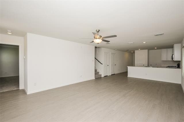 Foto del edificio - 2749 Mistwood Drive