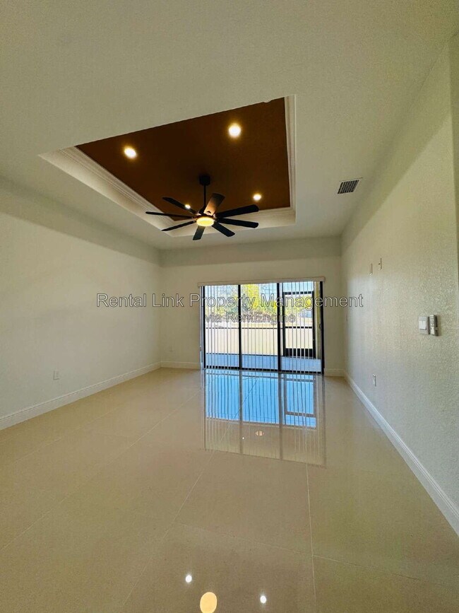 Foto del edificio - 3948 20th St W