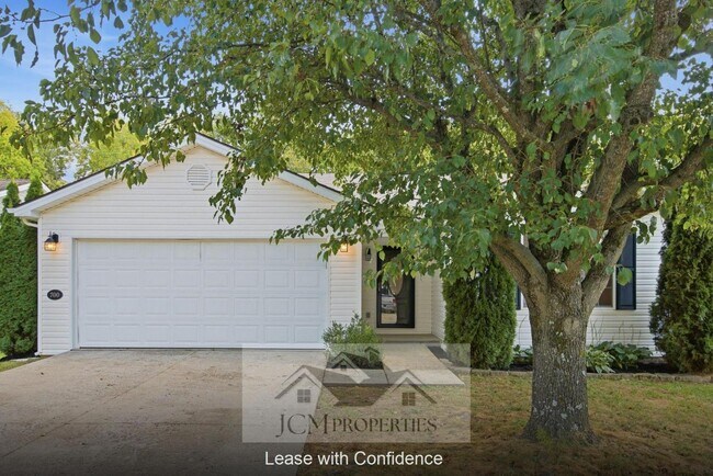 Foto del edificio - 700 Cottonwood Dr