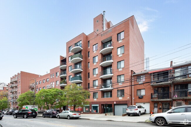 13616 35th Ave - 136-16 35th Ave