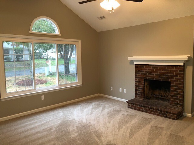 Foto principal - Updated Home in Desired Indian Trail!