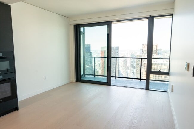Foto del edificio - 2Bd/2Ba Seattle Condo