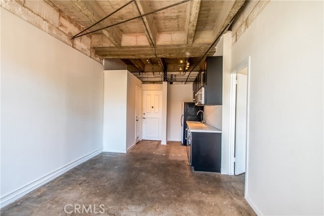 Building Photo - 140 Linden Ave