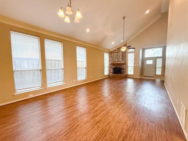 Foto del edificio - 8902 Bayshore Ln