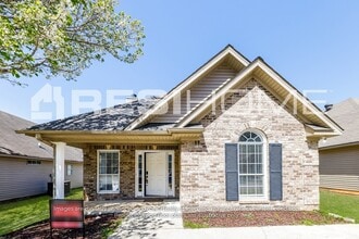 Building Photo - 4107 Forest Lakes Rd