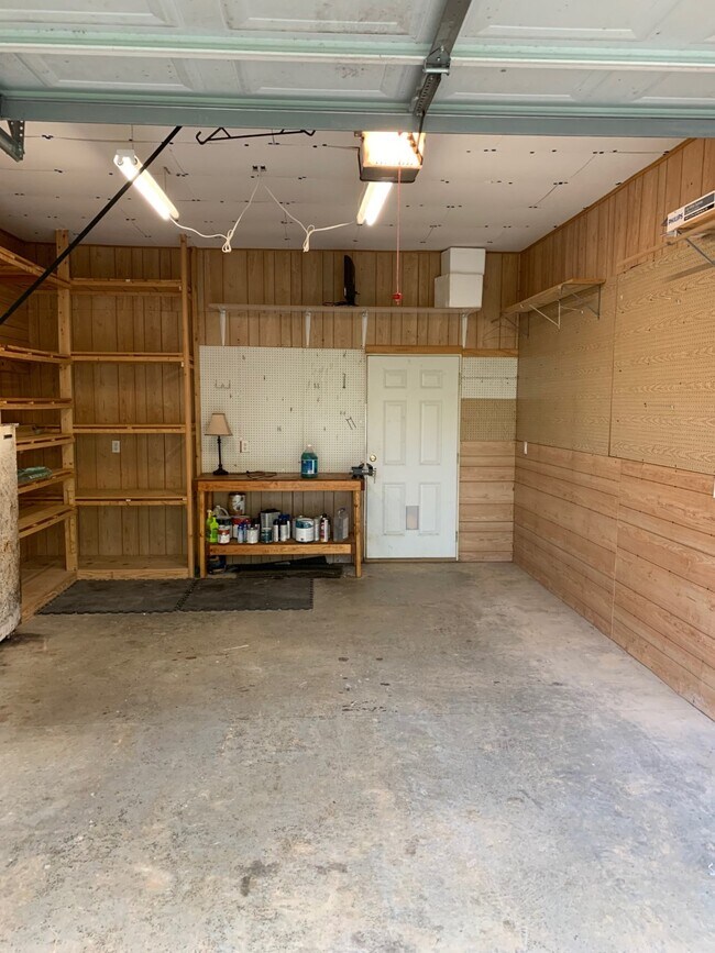 Building Photo - 4225 Dry Fork Rd