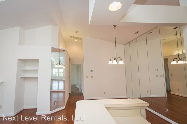 Foto del edificio - 13708 Modrad Way