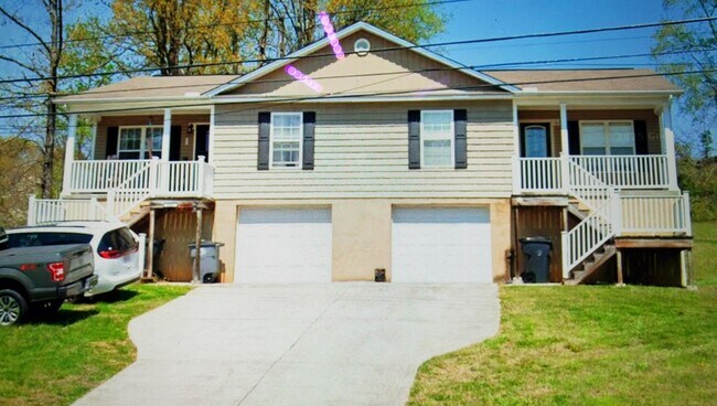 Foto del edificio - 2062 Kidwell Ridge Rd