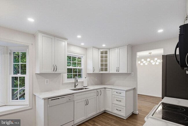 Foto del edificio - 18904 Blue Heron Ln