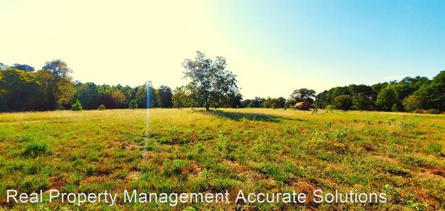 Building Photo - 3 br, 1.5 bath House - 2341 County Road 3412