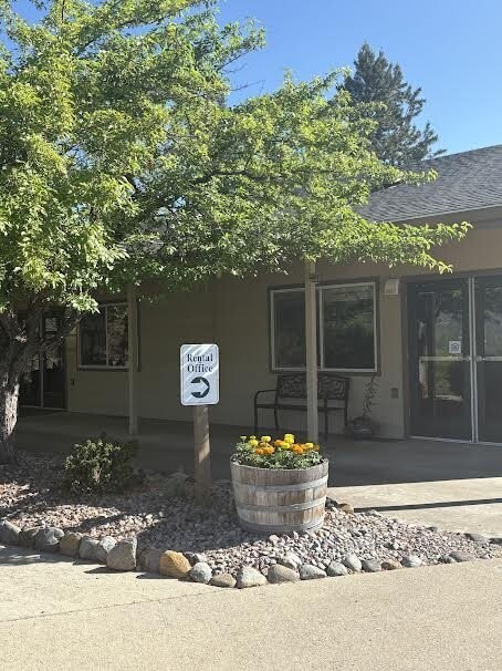 Building Photo - 800 Jasper Pl Building Photo - 800 Jasper Pl