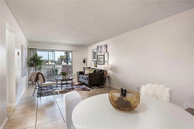 Foto del edificio - 3565 Linden Ave