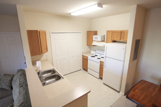 Building Photo - Longleaf Villas unit Available for Fall 2025!