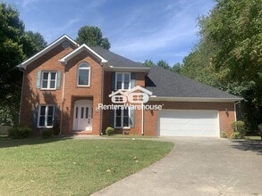 Building Photo - 117 Waterbury Dr