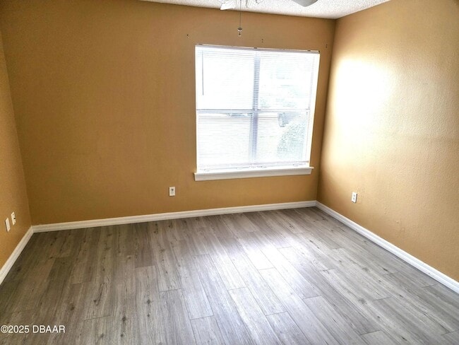 Building Photo - 1600 Big Tree Rd
