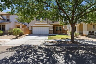Building Photo - 4265 E Windsor Dr