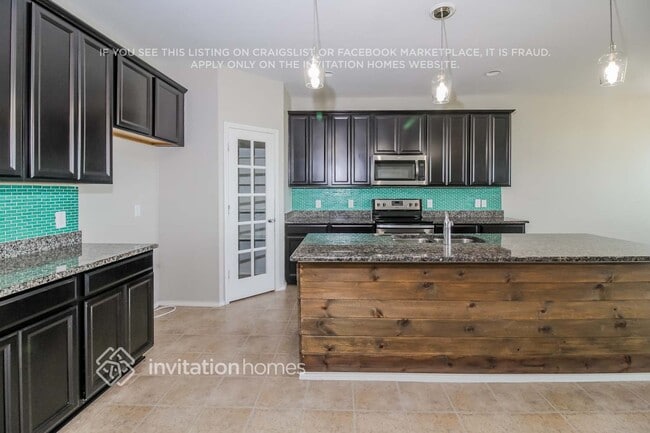 Foto del edificio - 3137 Walker Creek Dr