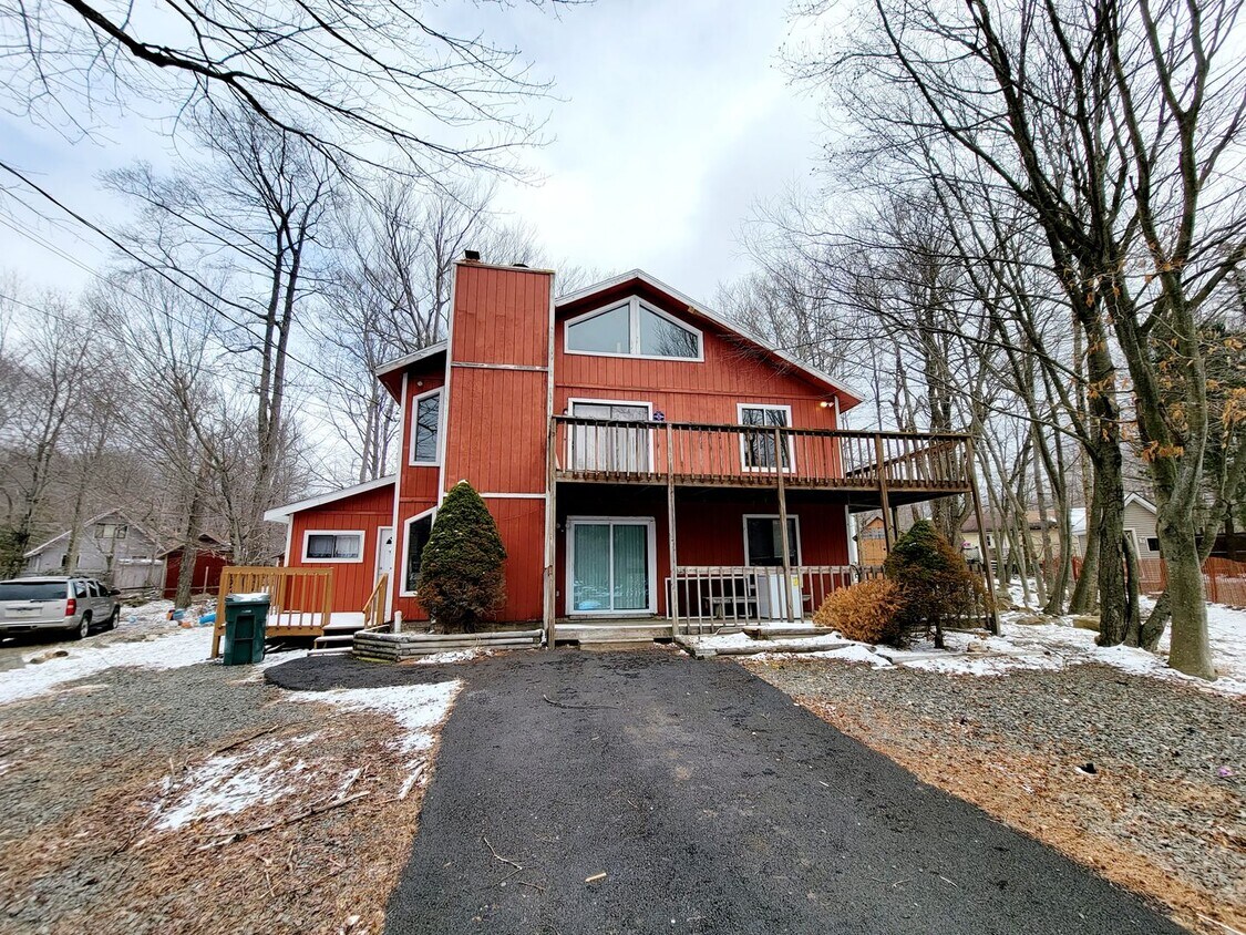 Foto principal - Amazing 4 bedroom with 2 kitchens and Livi...