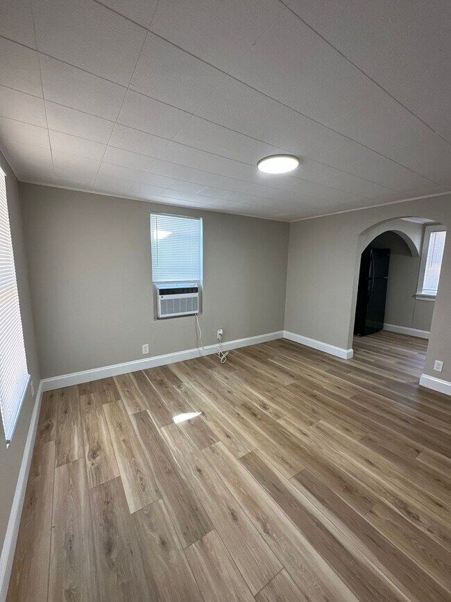 Foto del edificio - Charming 1 bed/1 bath apartment!