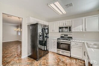 Building Photo - 4256 Sky Sands St