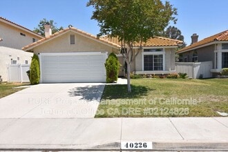 Building Photo - 40226 Tanager Cir