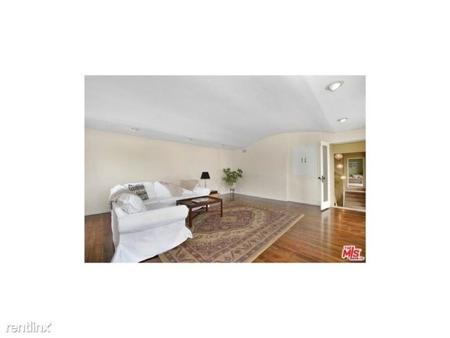 Building Photo - 2046 Morgan Hill Dr