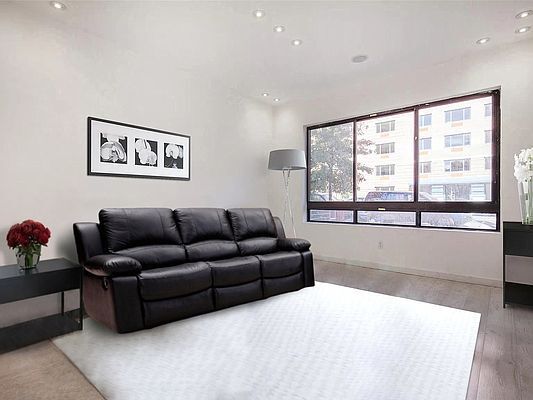 Building Photo - 396 Lefferts Ave