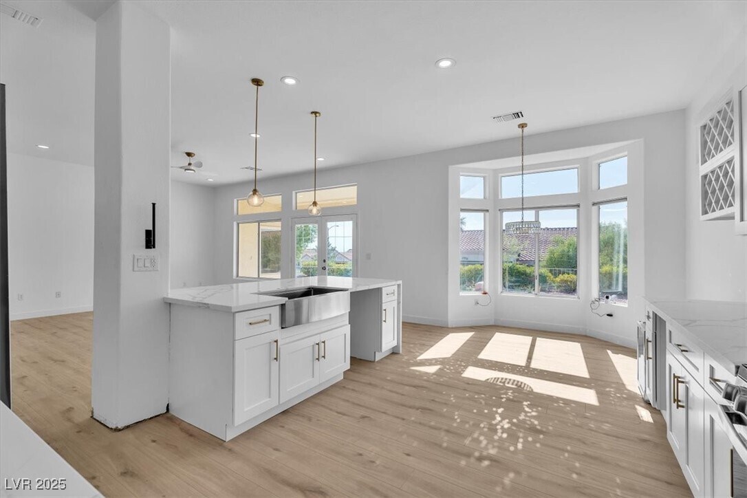 Foto principal - 2652 Youngdale Dr