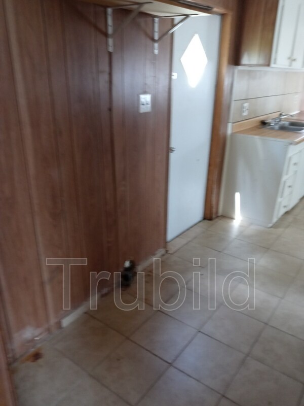 Foto del edificio - 142 Industrial Dr