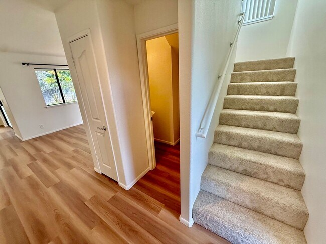 Foto del edificio - Mililani Mauka/3BR/2.5BA/Garage