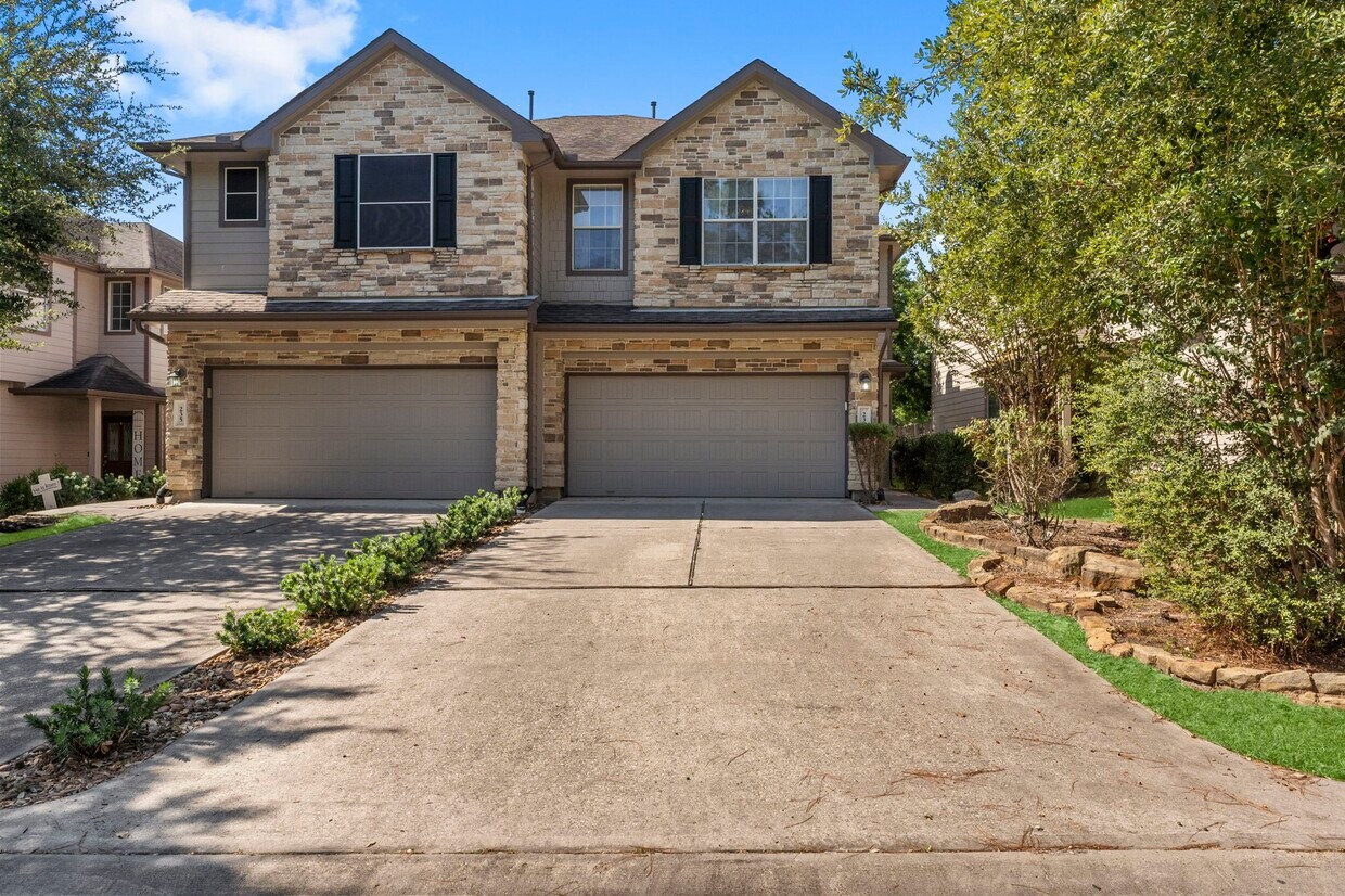 Foto principal - 239 Bloomhill Pl