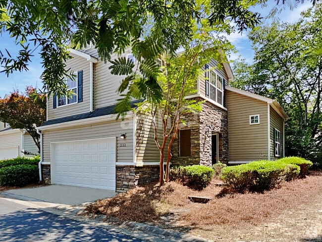 Building Photo - 222 Hiawassee Dr